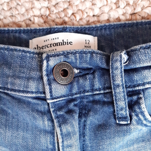 Abercrombie kids Jean Shorts size 12 - Picture 5 of 7